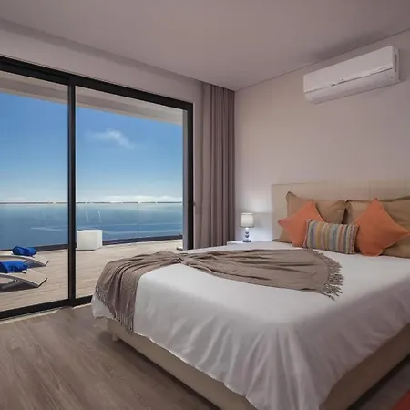 Camacho Xv - Open Sea View *